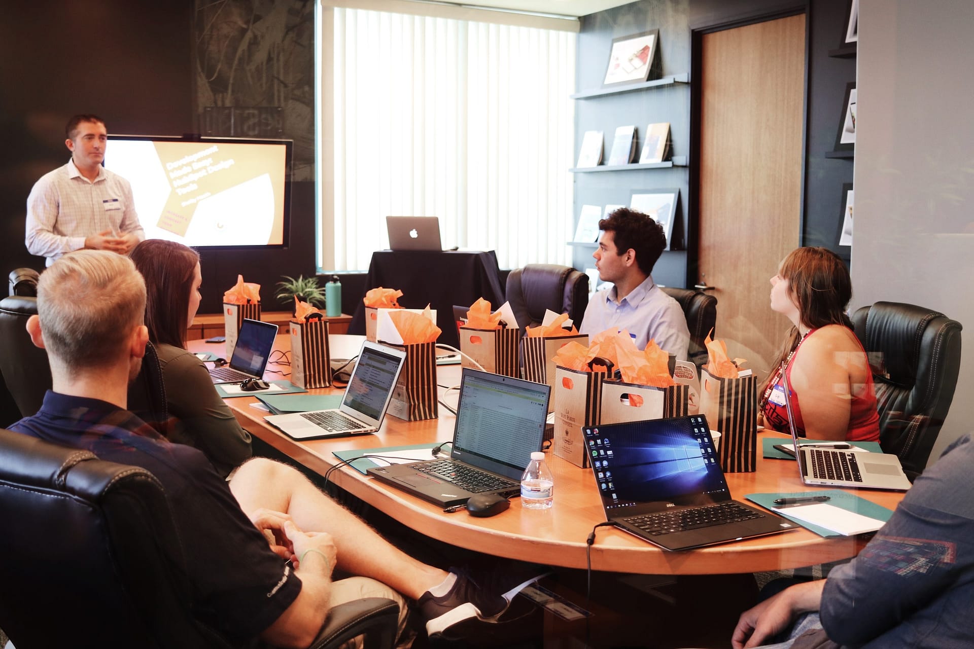 A Deep Dive Into Corporate Culture